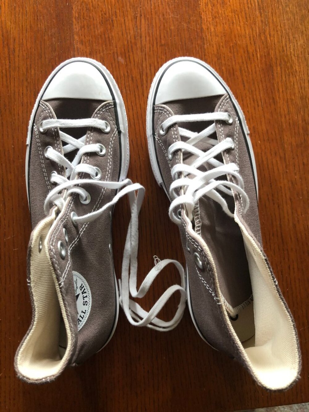 New Converse Mauve high top platform sneakers womens 8 (need new shoelaces) - Picture 2 of 6